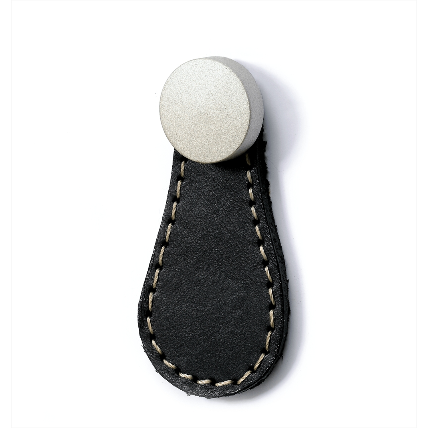 Bouton Galati, L 27 mm, H 57 mm, cuir noir