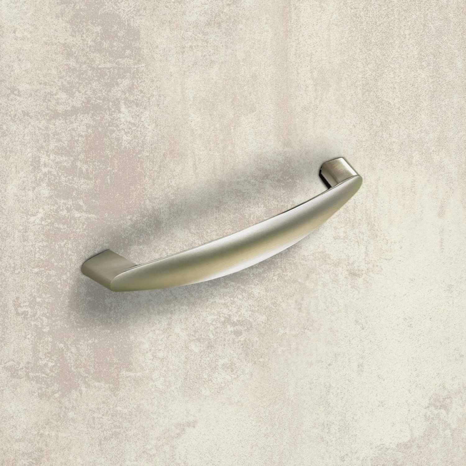 Poignée Dinia, entraxe de perçages 128, L 143 mm, B 18 mm, H 29 mm, aspect inox brossé