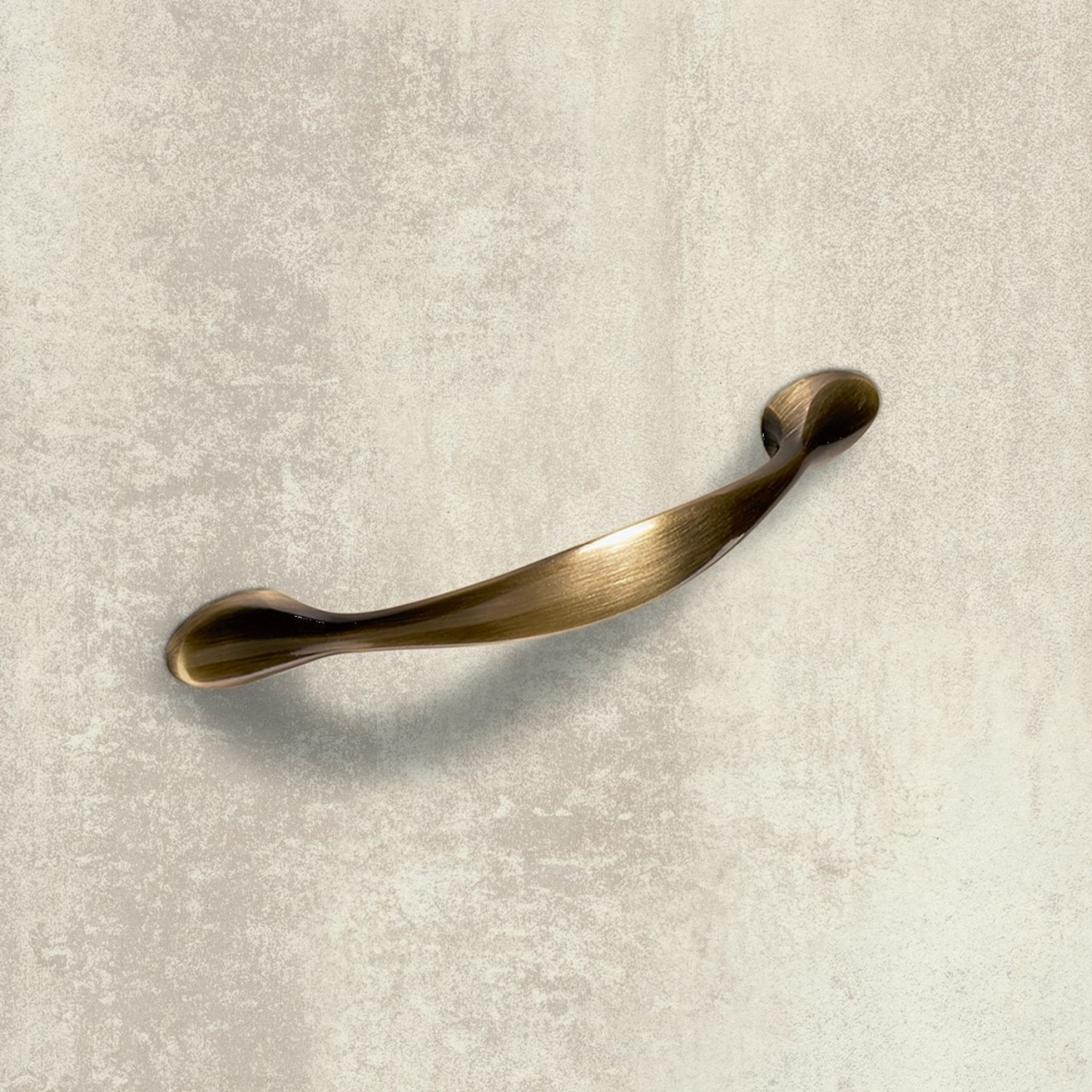 Greep Haida, boorafstand 96, L 126 mm, B 13 mm, H 22 mm, messingkleurig antiek geborsteld
