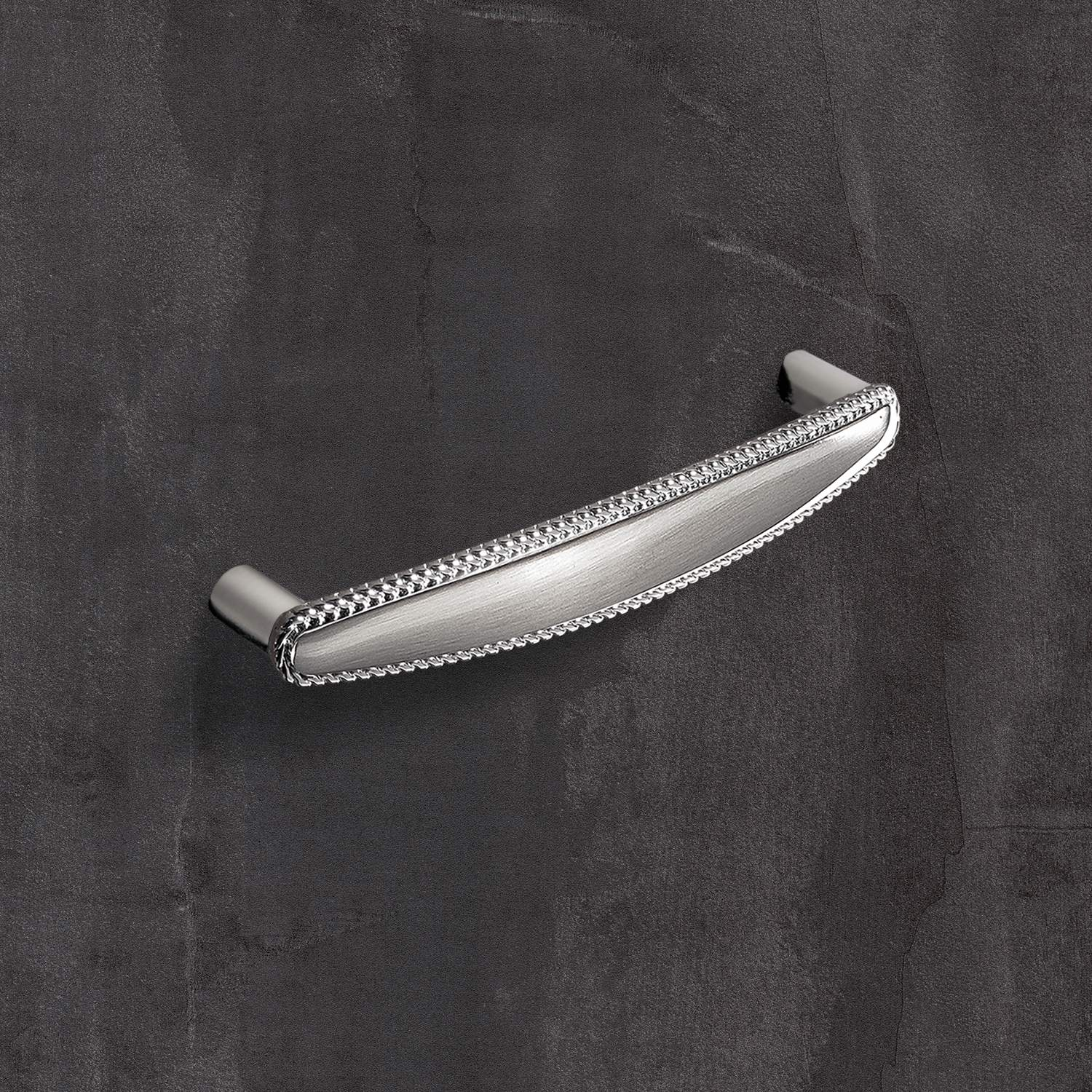 Poignée Savelli, entraxe de perçages 128, L 140 mm, B 18 mm, H 29 mm, aspect inox brossé
