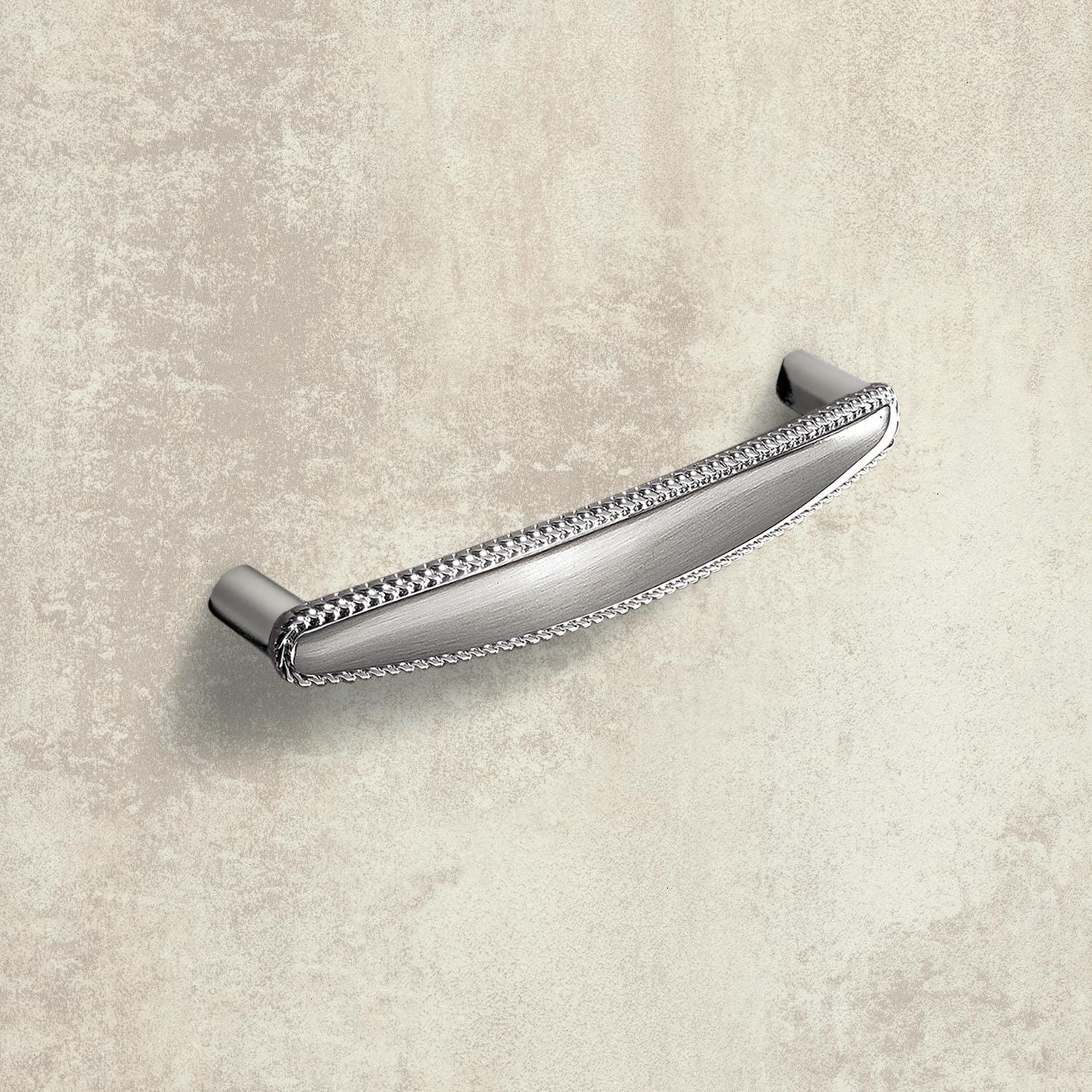 Poignée Savelli, entraxe de perçages 128, L 140 mm, B 18 mm, H 29 mm, aspect inox brossé