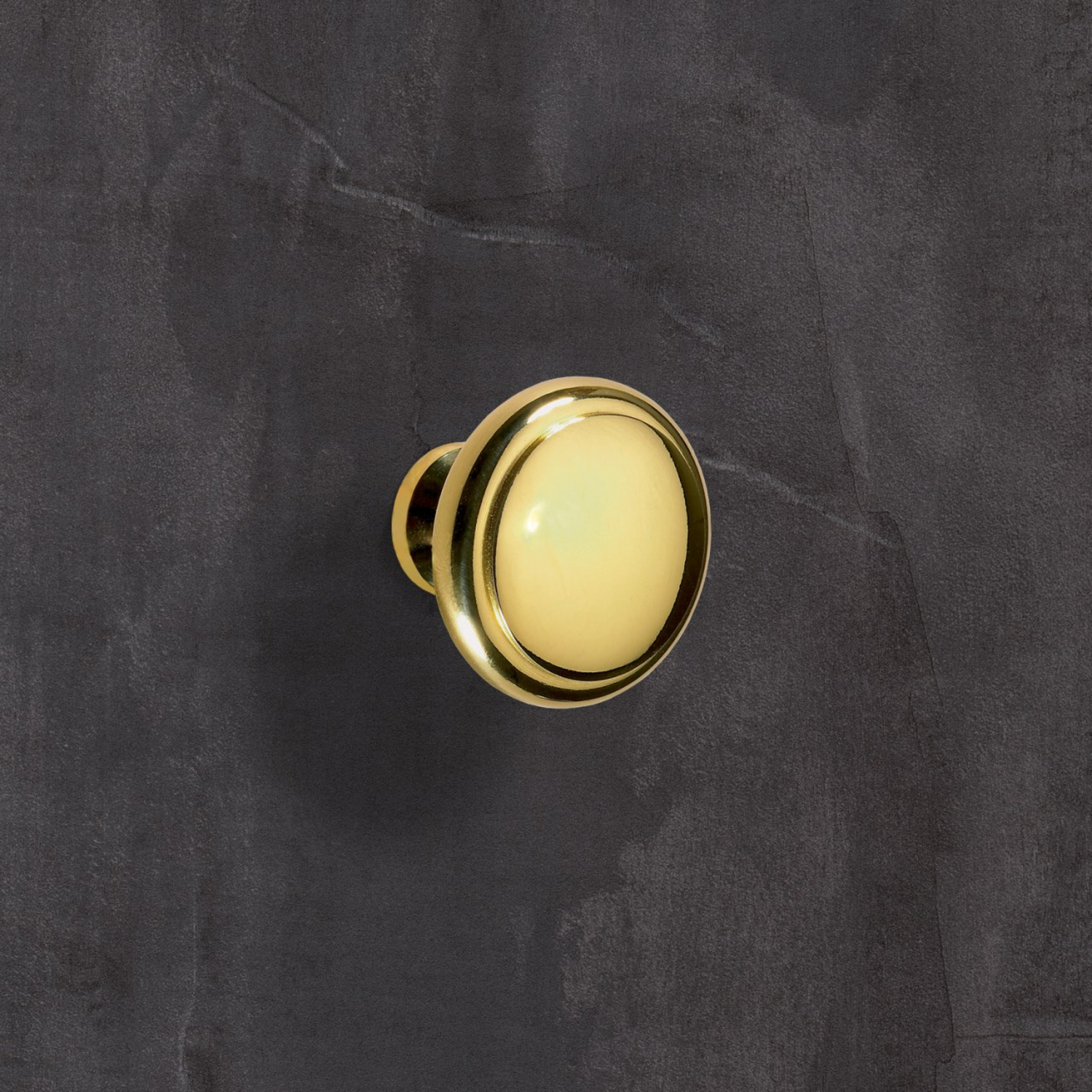 Bouton Solva, H 23 mm, ø 30 mm, aspect laiton brillant
