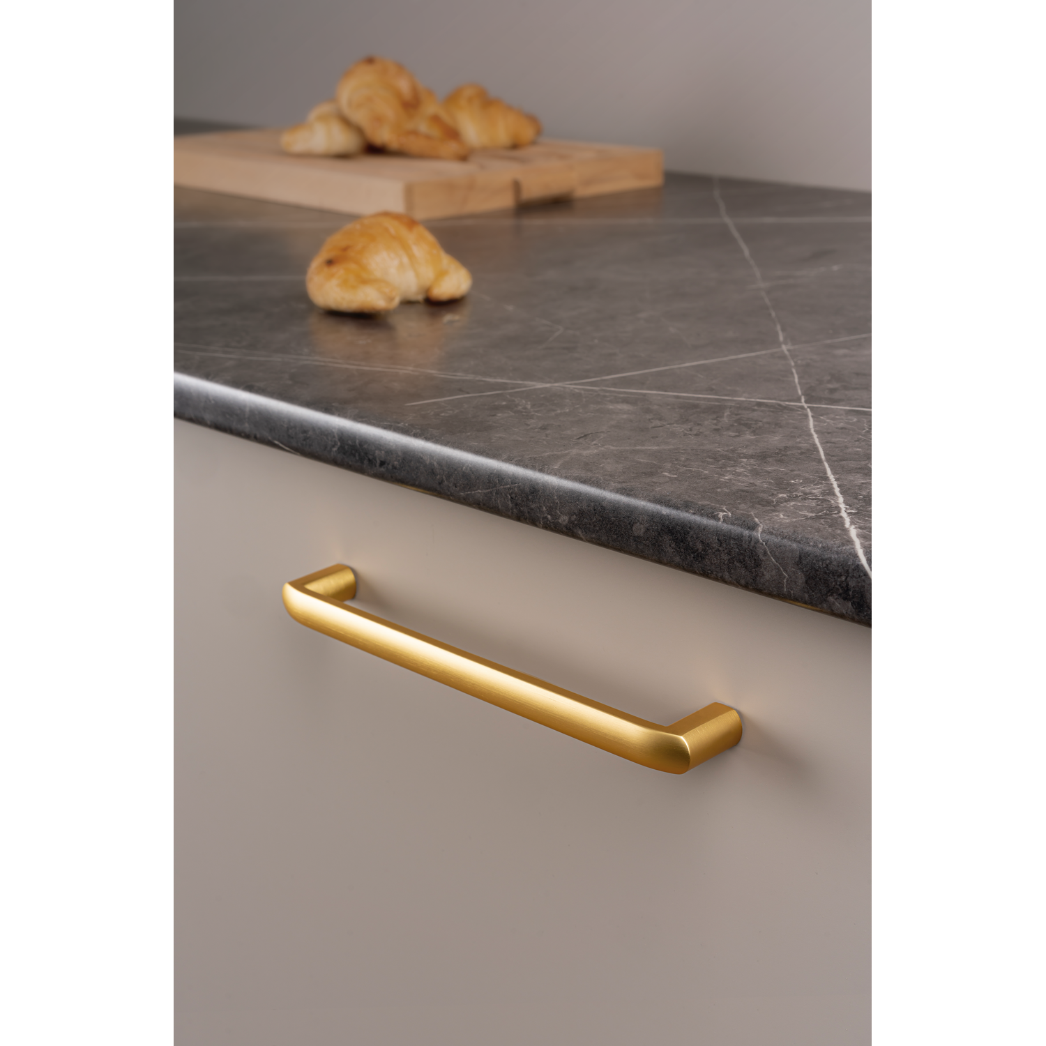 Greep roma ba160 l175 zamak geborsteld goud