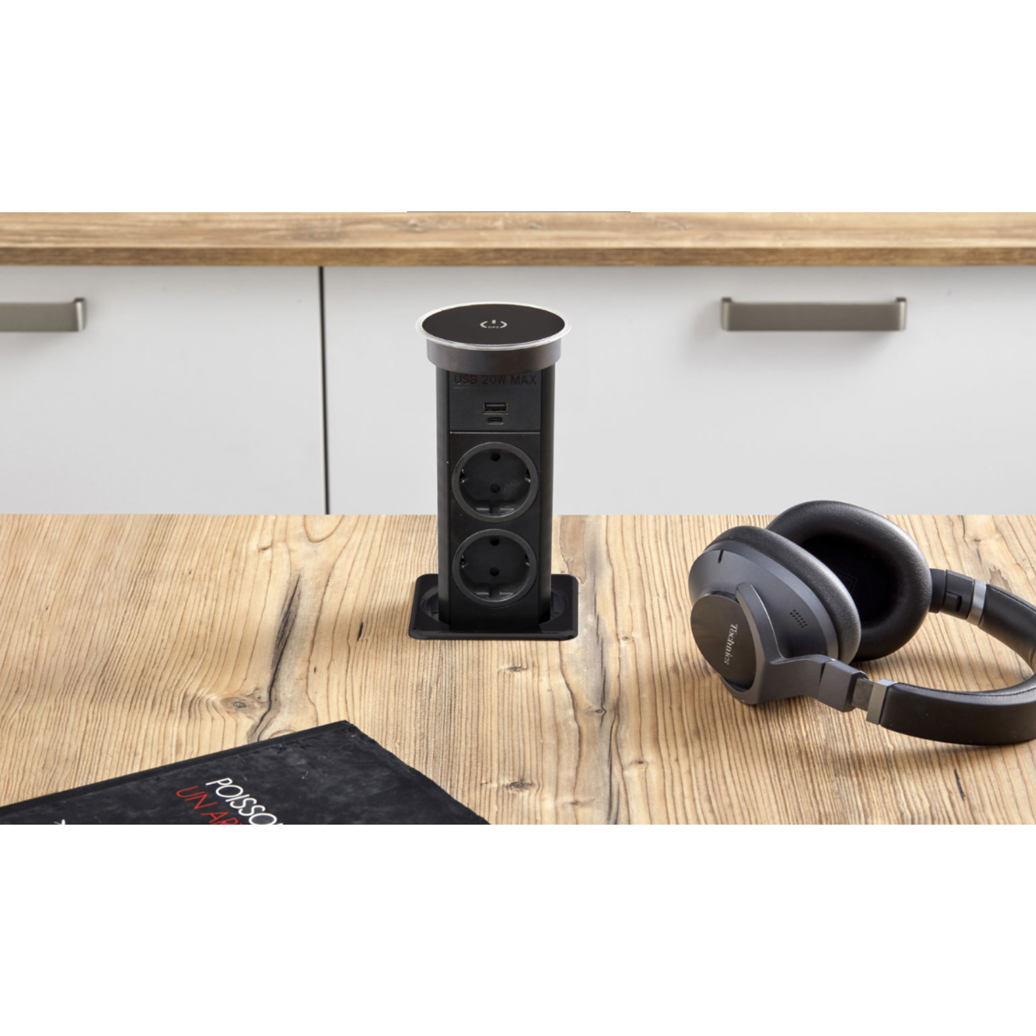 AUTOMATIK ZWART B-F 2 ST + USB A/C + QI