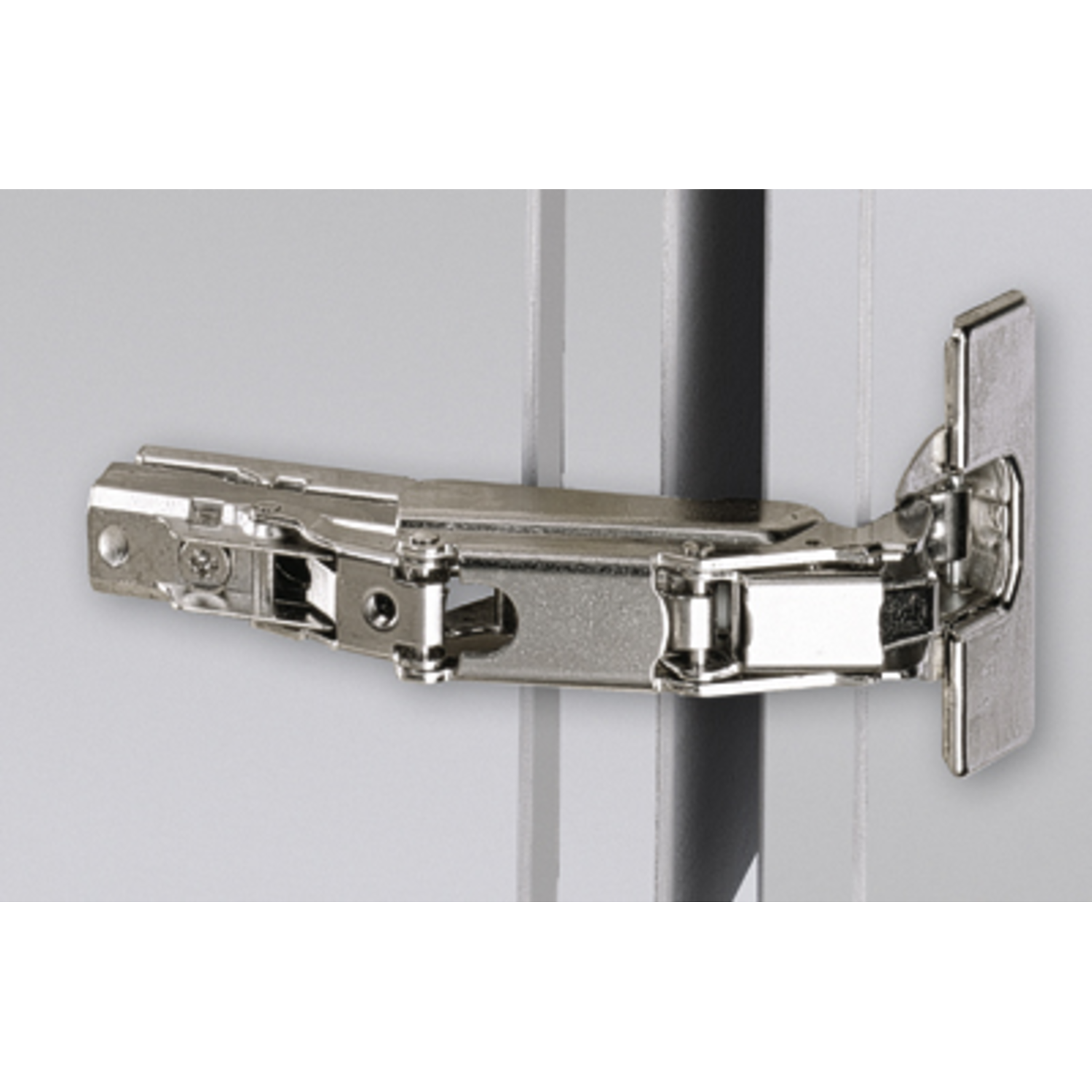 Charnière grand angle Sensys 165° push to open