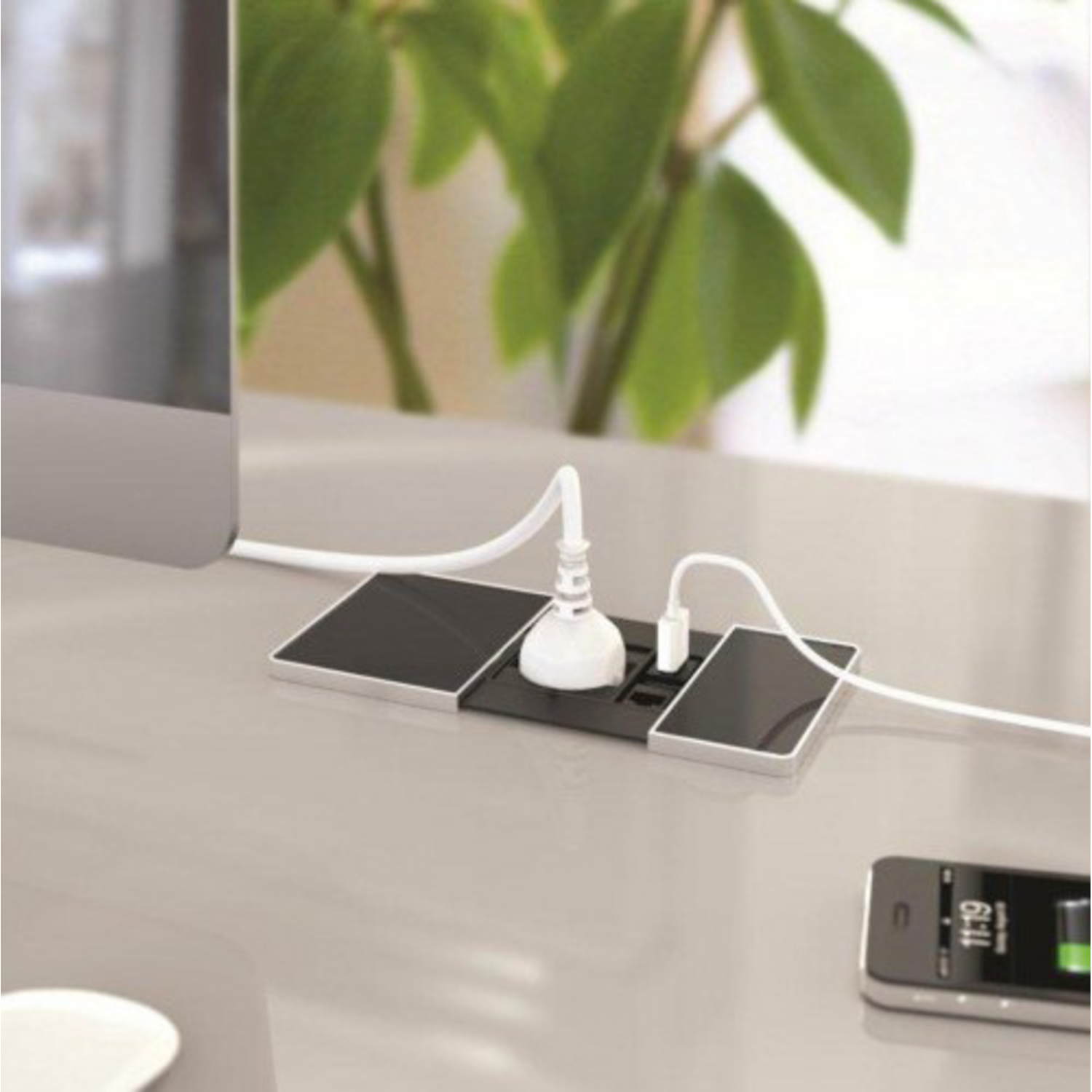 Versapad zwart 1 stopcontact - 1 x usb - 1 x rj45 met kabel 2000mm