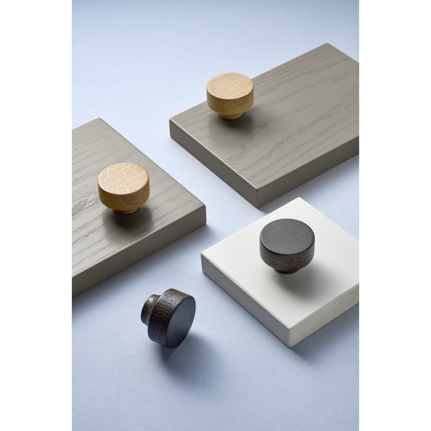 Bouton ROW Ø40 H28 chéne  