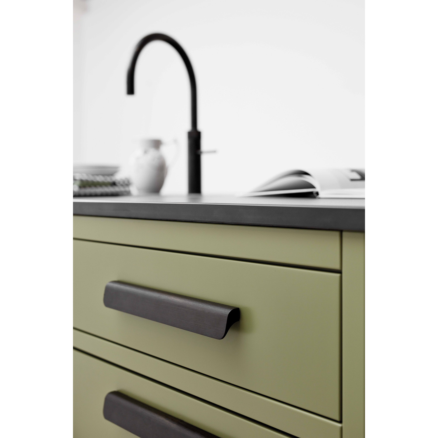Poignée fall ea128 l140 alu bronze antique 