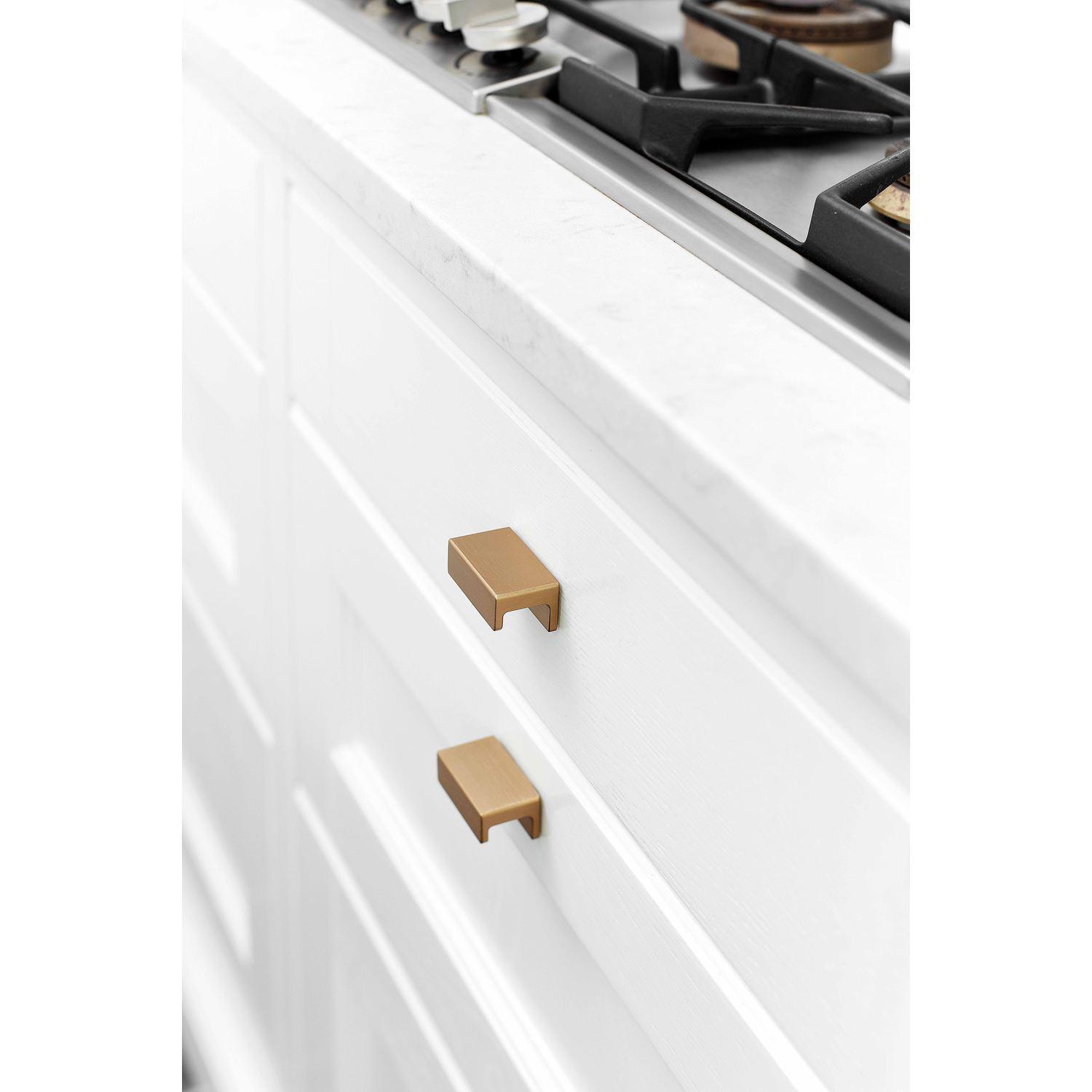 Bouton station ea32 l44 alu brossé or 