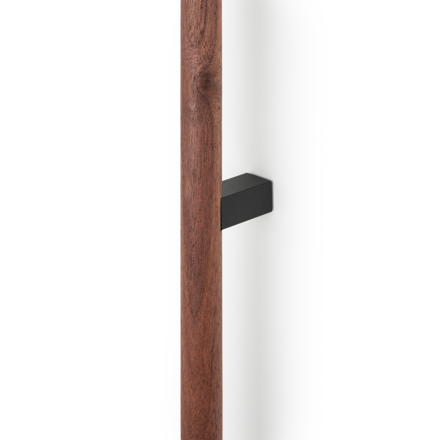 Poignée ETO BA992-496 L1006.6 bois / aluminium noir / noyer