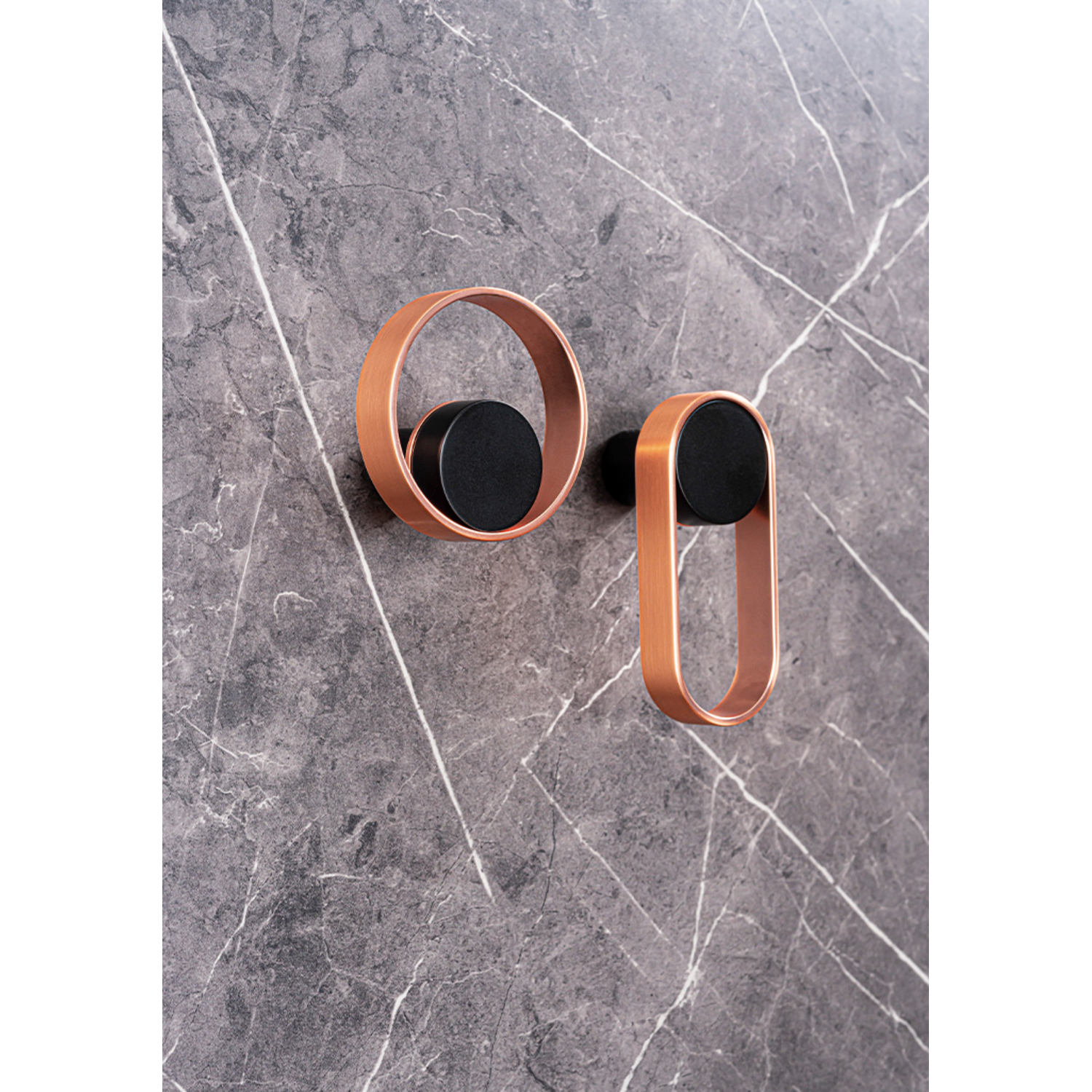 Jashaak ORBIT L45 zamak mat zwart / geborsteld koper