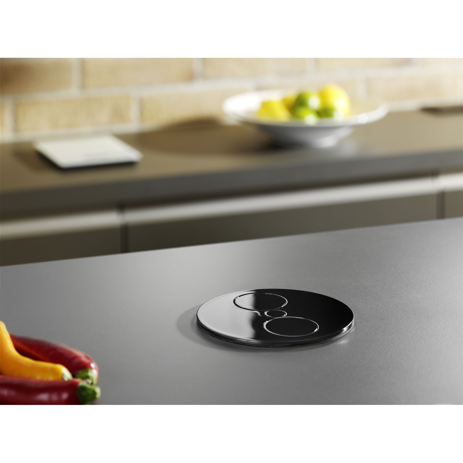 Twist zwart mat nl-d-l 1 st + 2 usb -- 931.131