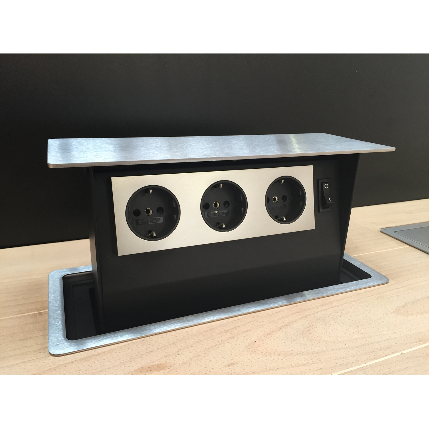 S-box inox nl-d-l (3 prises)  