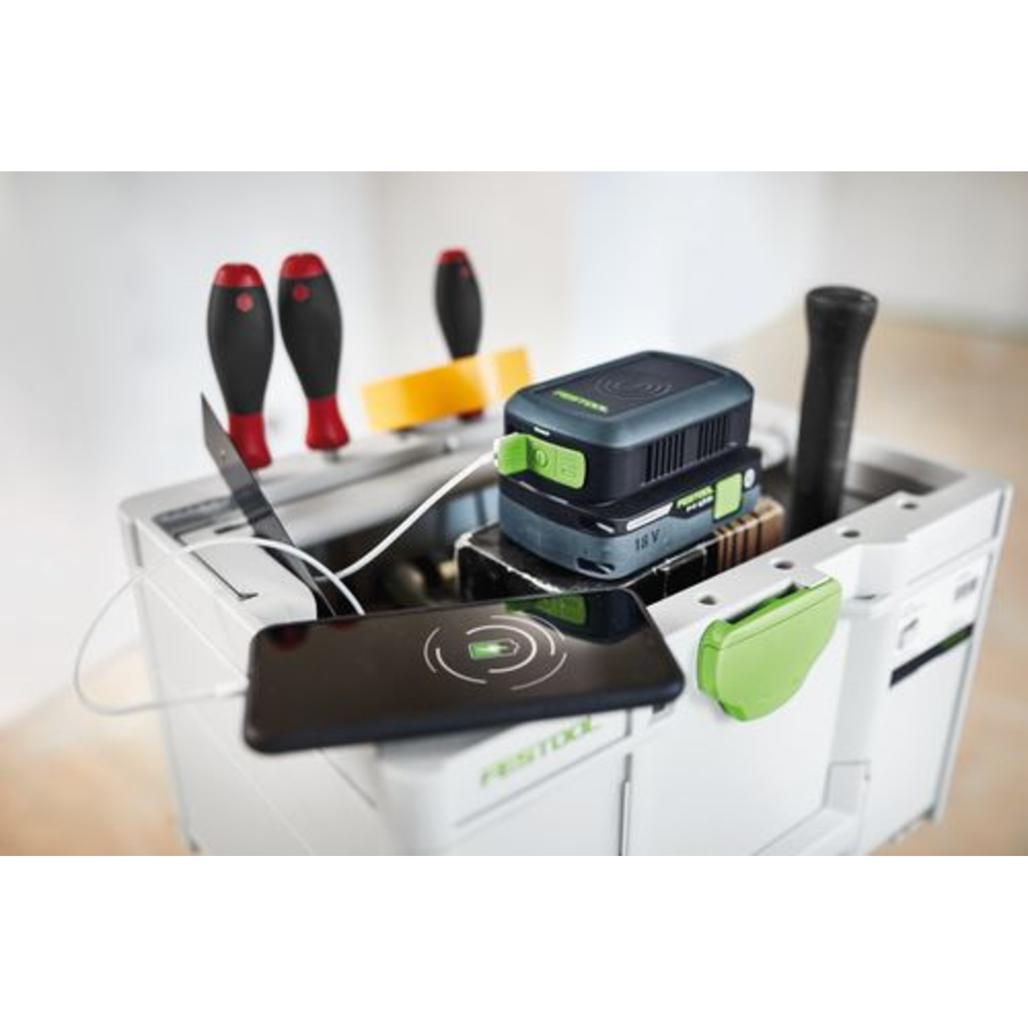 Telefoonoplader phc 18