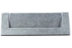 Poignee bascul. 118x40mm cc:64mm couleur etain 