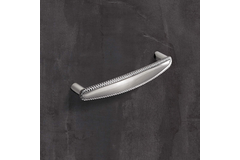 Poignée Savelli, entraxe de perçages 128, L 140 mm, B 18 mm, H 29 mm, aspect inox brossé