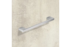 Poignée Belluno, entraxe de perçages 224 / 256 mm, L 267 mm, B 9 mm, H 30 mm, Chromé mat