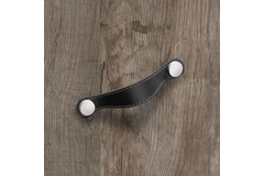 Poignée Gela, entraxe de perçages 128, L 150 mm, B 26 mm, H 3 mm, cuir noir