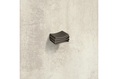 Bouton Ponti, L 26 mm, B 13 mm, H 21 mm, aspect bronze antique