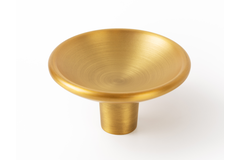 Knop DISC Ø50 zamak geborsteld messing cava