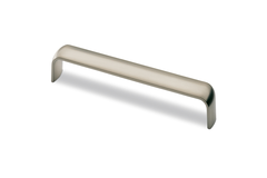 Poignée Belna, entraxe de perçages 128, L 135 mm, B 22 mm, H 29 mm, aspect inox brossé