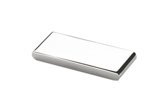 Poignée Fermo, entraxe de perçages 32 / 64 mm, L 74 mm, B 7 mm, H 27 mm, chromé brillant